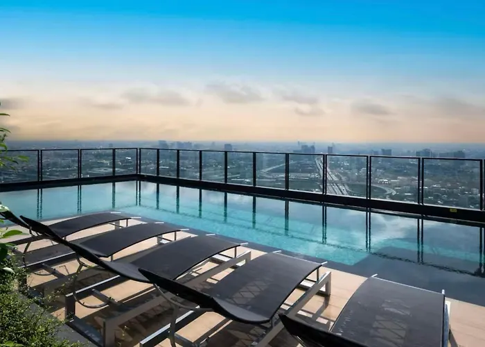 公寓 Panoramic Duplex Rama 9 Modern Infinity Pool & Gym *